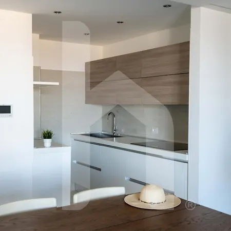 Homiday - Olimpo Fronte Mare Luxury * Roseto Degli Abruzzi