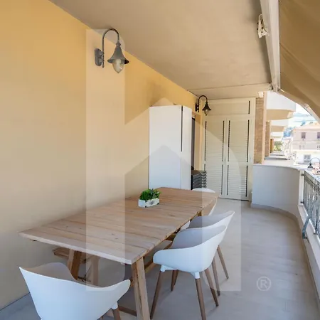 Homiday - Olimpo Fronte Mare Luxury *