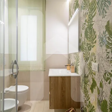 Apartment Homiday - Olimpo Fronte Mare Luxury Roseto Degli Abruzzi