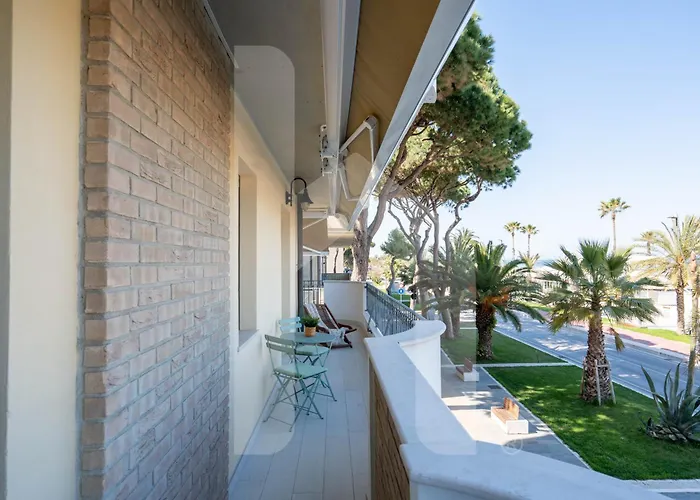 Homiday - Olimpo Fronte Mare Luxury * Roseto Degli Abruzzi